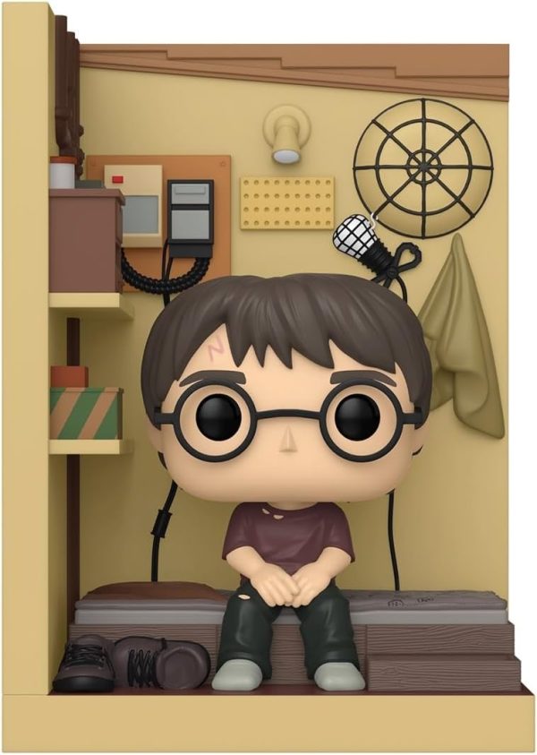 HARRY POTTER IN CUPBOARD POP NOOKS - Image 1