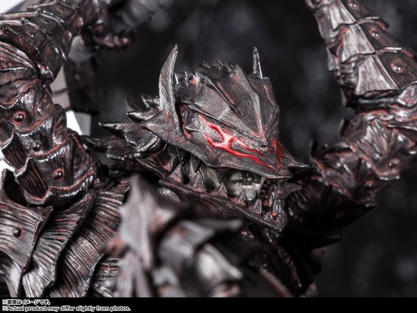 FIGUARTS ZERO TOUCHE METALLIQUE GUTS (BERSERKER ARMOR) - Image 4