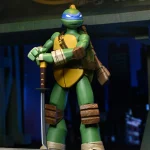 NECA TEENAGE MUTANT NINJA TURTLES LEONARDO