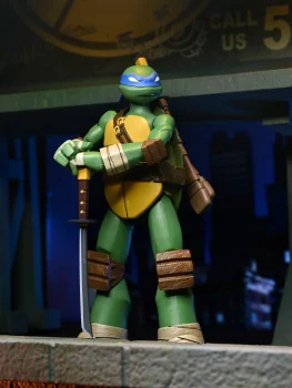 NECA TEENAGE MUTANT NINJA TURTLES LEONARDO