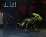 NECA ALIENS FIRETEAM ELITE BURSTER ALIEN - Image 2