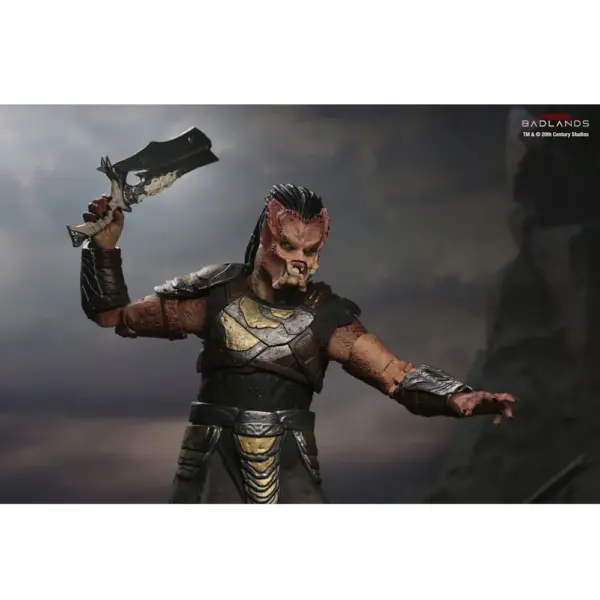NECA PREDATOR BADLANDS ULTIMATE DEK TRAINING ARMOR - Imagen 3