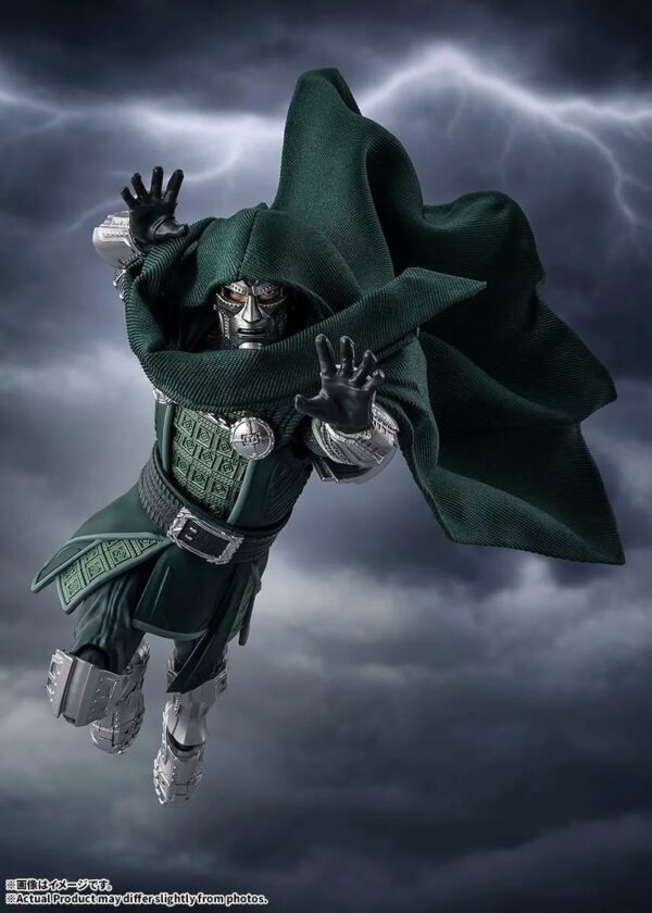 PREVENTA - DOCTOR DOOM (AVENGERS:DOOMSDAY) - SH FIGUARTS - Imagen 4