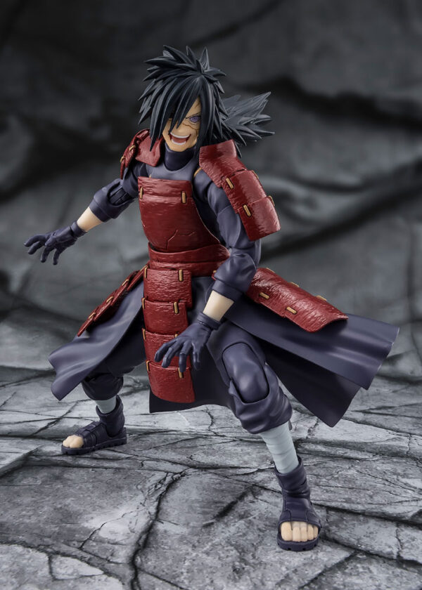 SH FIGUARTS MADARA UCHIHA -LEGEND OF DARKNESS- - Imagen 6